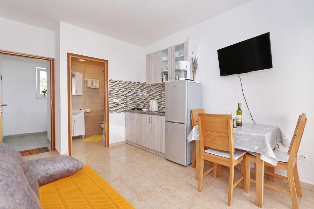 רטינה Apartments Vlado I Vesna מראה חיצוני תמונה