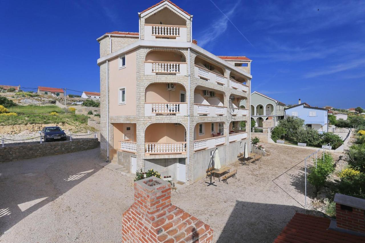 רטינה Apartments Vlado I Vesna מראה חיצוני תמונה